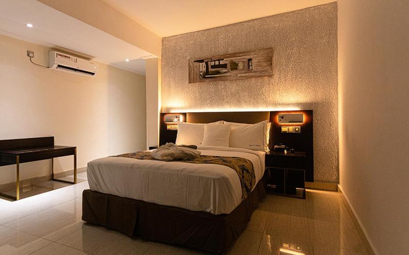 Hotel Le Figaro Douala Esterno foto
