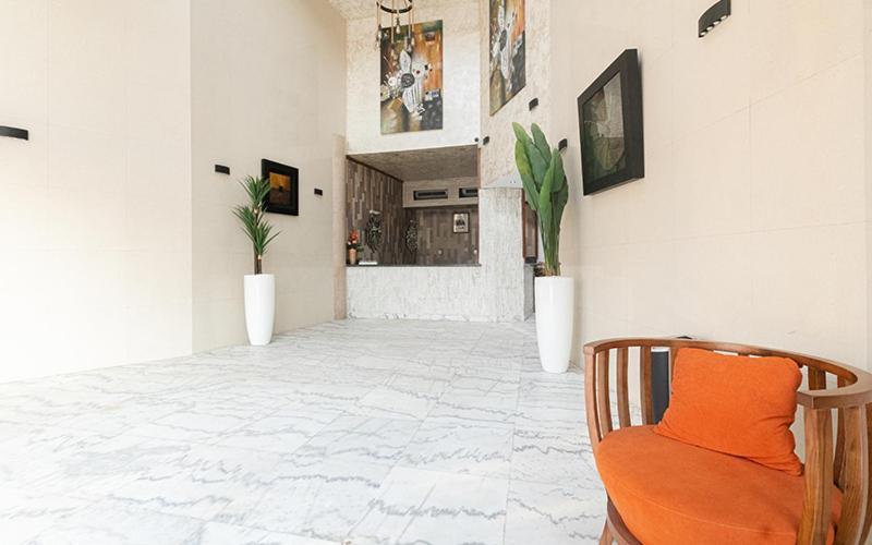 Hotel Le Figaro Douala Esterno foto